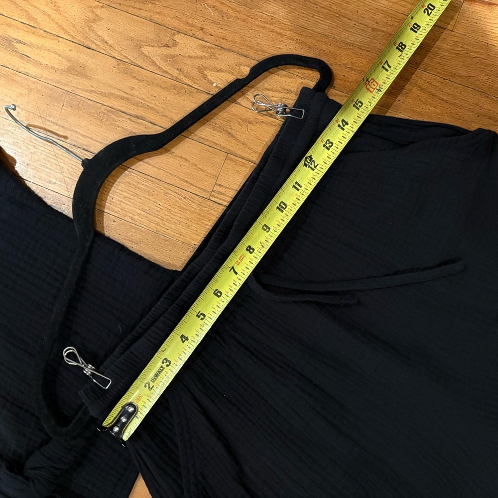 Monrow Gauze Set Black Cropped Twist Top & Black Shorts Eco Friendly Spring - Picture 8 of 14
